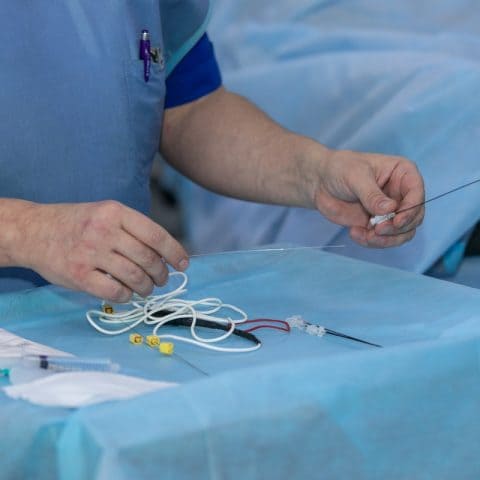 Клиника нейрохирургии и ортопедии-Клініка нейрохірургії та ортопедії