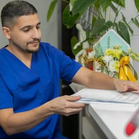 Клиника нейрохирургии и ортопедии-Клініка нейрохірургії та ортопедії